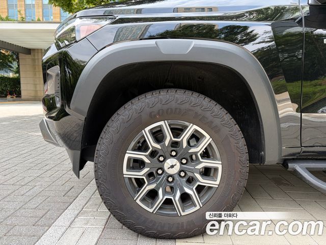 Chevrolet Colorado 2.7 ZL1 4WD 2024 — фото 5