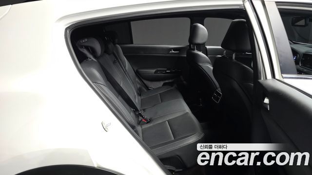 Kia Sportage The Bold Diesel 2.0 2WD Inteligent 2019 — фото 12