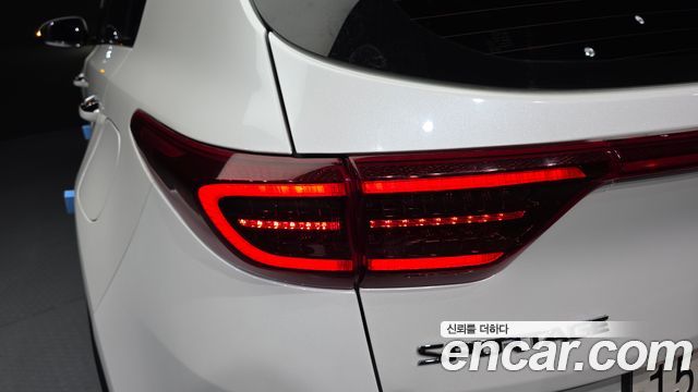 Kia Sportage The Bold Diesel 2.0 2WD Inteligent 2019 — фото 23