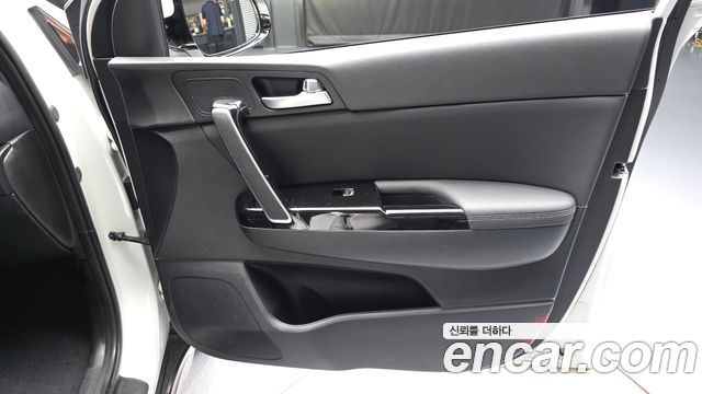 Kia Sportage The Bold Diesel 2.0 2WD Inteligent 2019 — фото 24