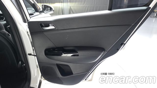 Kia Sportage The Bold Diesel 2.0 2WD Inteligent 2019 — фото 25