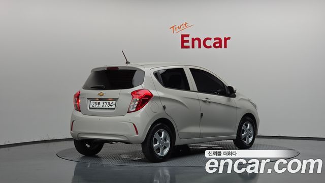 Chevrolet Spark LT 2019 — фото 2
