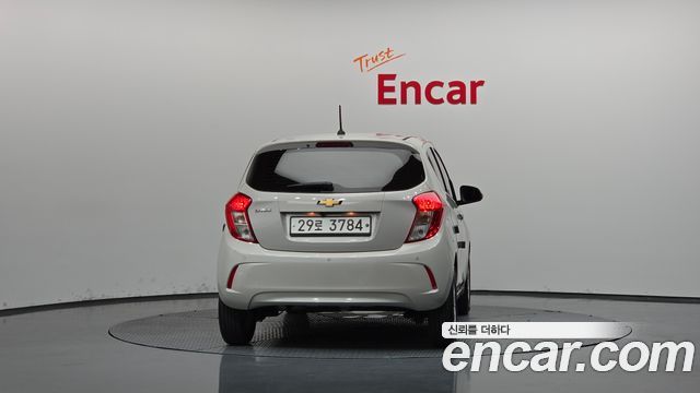 Chevrolet Spark LT 2019 — фото 4
