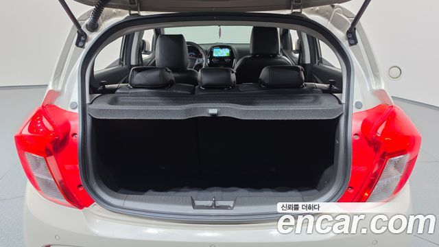Chevrolet Spark LT 2019 — фото 27
