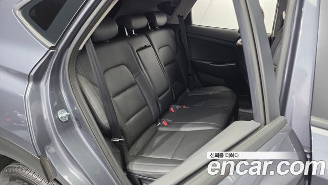 Hyundai Tucson Gasoline 1.6 turbo 2WD Modern 2019 — фото 12