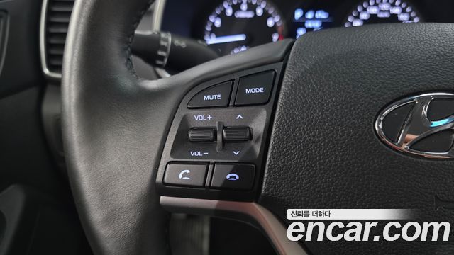 Hyundai Tucson Gasoline 1.6 turbo 2WD Modern 2019 — фото 18