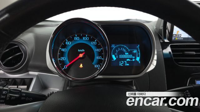 Chevrolet Spark LPG LT Standard 2014 — фото 8