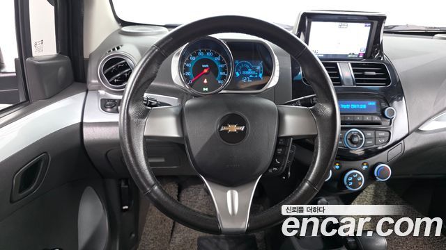 Chevrolet Spark LPG LT Standard 2014 — фото 16
