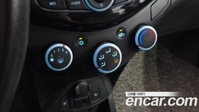 Chevrolet Spark LPG LT Standard 2014 — фото 21