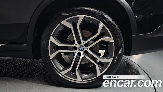 BMW X5 (G05) xDrive 30d xLine 2023 — фото 21