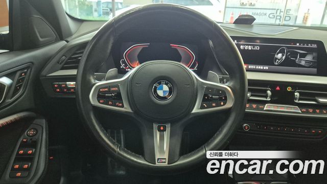 BMW 1 Series (F40) 120i M Sports 2023 — фото 17