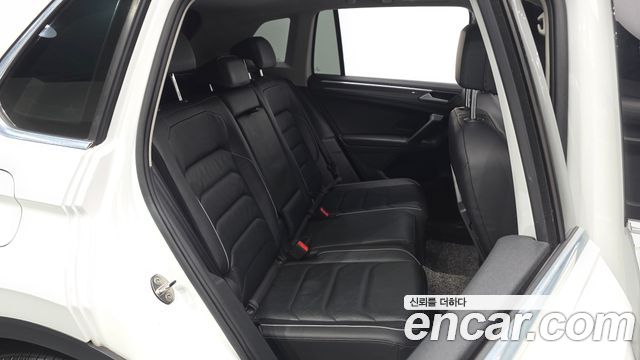 Volkswagen Tiguan (II) 2.0 TDI Prestige 2020 — фото 11