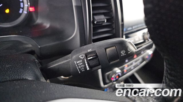 KG Mobility (SsangYong) Rexton Sports Khan Diesel 2.2 4WD Prestige Special (5-Link) 2020 — фото 29