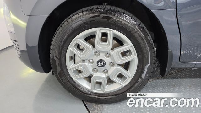 Hyundai Staria HEV 1.6 Cargo 3-Seater Modern 2025 — фото 5