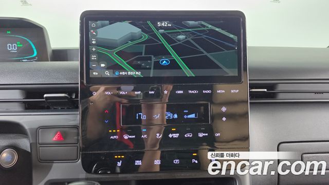 Hyundai Staria HEV 1.6 Cargo 3-Seater Modern 2025 — фото 11
