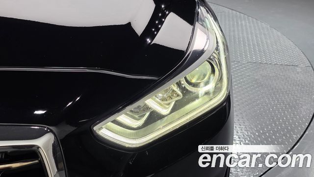 Genesis EQ900 5.0 GDI AWD Limousine Prestige 2016 — фото 22