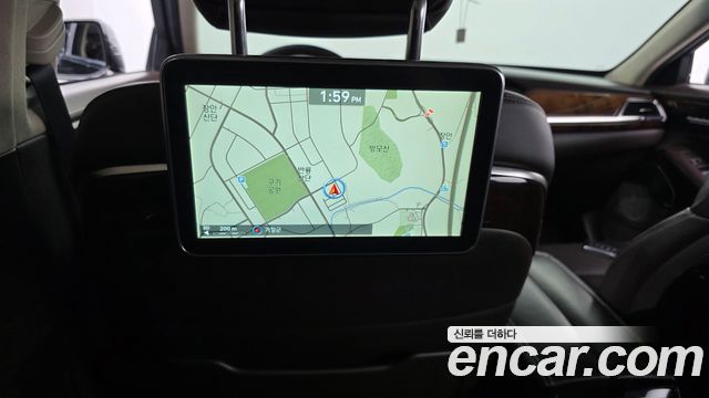 Genesis EQ900 5.0 GDI AWD Limousine Prestige 2016 — фото 34
