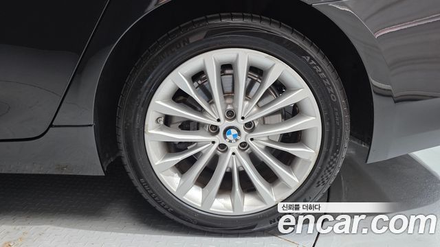 BMW 5 Series (G30) 520i Luxury 2022 — фото 21