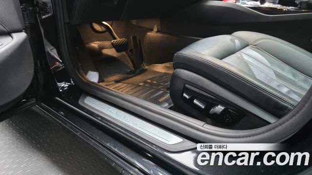BMW 5 Series (G30) 520i Luxury 2022 — фото 31