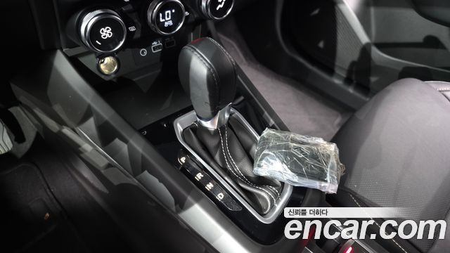 Renault Korea Arkana 1.6 GTe Iconic 2025 — фото 9