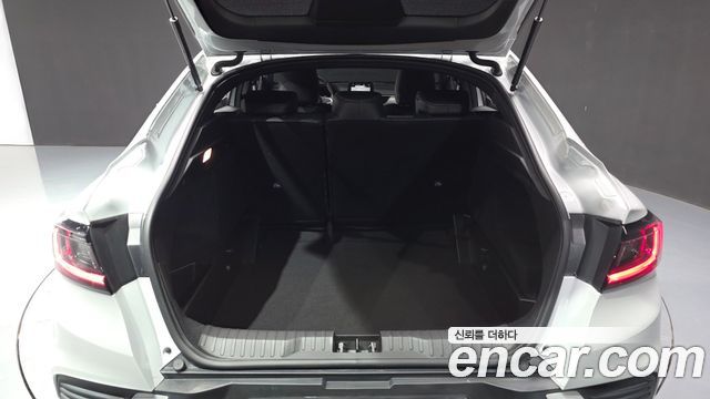 Renault Korea Arkana 1.6 GTe Iconic 2025 — фото 20