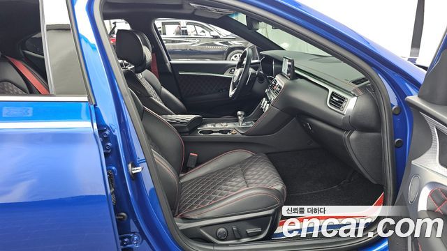 Genesis G70 Gasoline 3.3T 4WD 2023 — фото 15