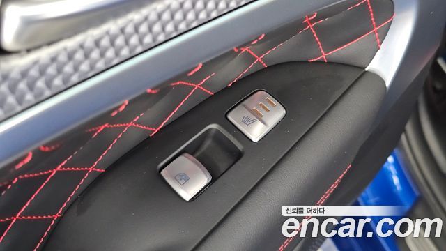 Genesis G70 Gasoline 3.3T 4WD 2023 — фото 22
