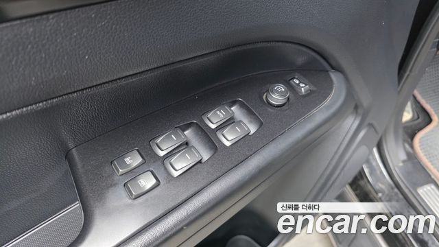 KG Mobility (SsangYong) Rexton Sports Khan Diesel 2.2 4WD Prestige (5-Link) 2020 — фото 14