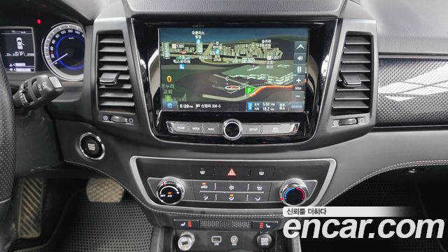 KG Mobility (SsangYong) Rexton Sports Khan Diesel 2.2 4WD Prestige (5-Link) 2020 — фото 16