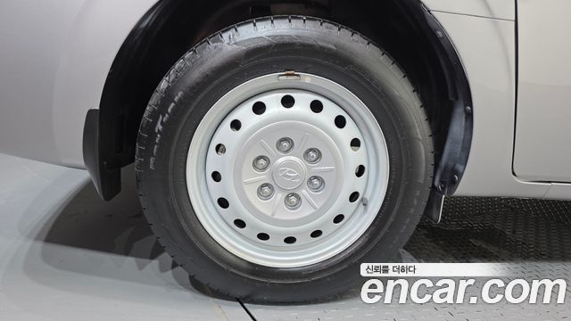 Hyundai Staria Cargo 3-Seater Smart 2022 — фото 5