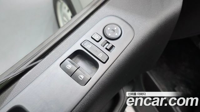 Hyundai Staria Cargo 3-Seater Smart 2022 — фото 13