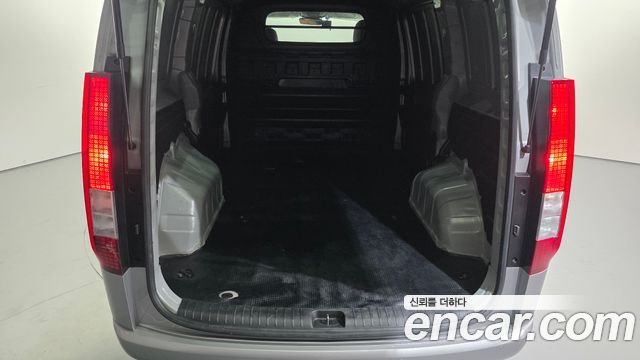 Hyundai Staria Cargo 3-Seater Smart 2022 — фото 27