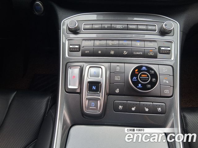 Hyundai Santa Fe Diesel 2.2 4WD Prestige 2022 — фото 9