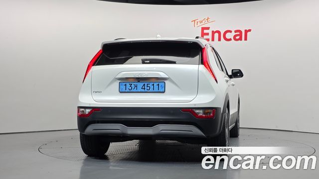 Kia Niro EV Air 2024 — фото 4