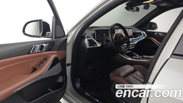 BMW X5 (G05) xDrive 40i M Sport 2025 — фото 10