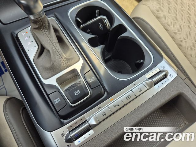 Kia Carnival (IV) Diesel 9-Seater Prestige 2021 — фото 17
