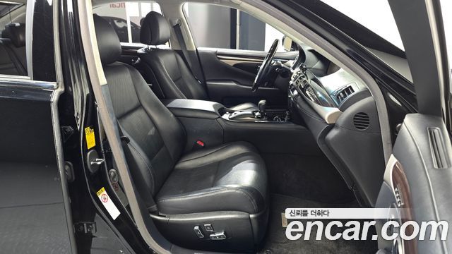 Lexus LS460 AWD XF40 2013 — фото 11
