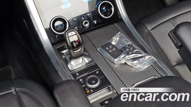 Land Rover Range Rover Sport (II) 3.0 SDV6 HSE Dynamic 2019 — фото 9