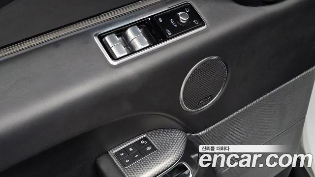 Land Rover Range Rover Sport (II) 3.0 SDV6 HSE Dynamic 2019 — фото 24