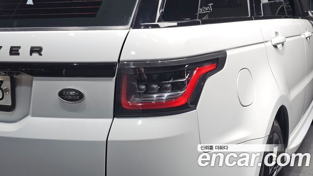Land Rover Range Rover Sport (II) 3.0 SDV6 HSE Dynamic 2019 — фото 29