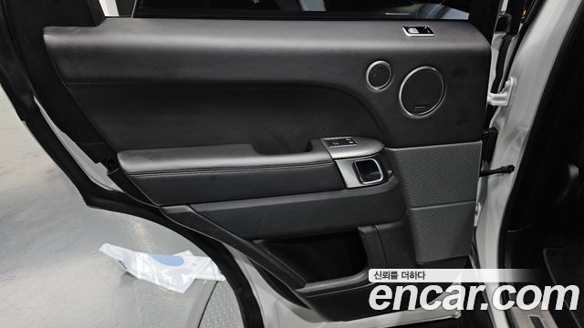 Land Rover Range Rover Sport (II) 3.0 SDV6 HSE Dynamic 2019 — фото 31