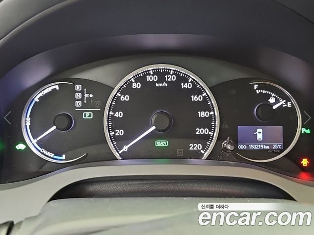 Lexus CT200h 1.8 Supreme ZWA10 2016 — фото 6