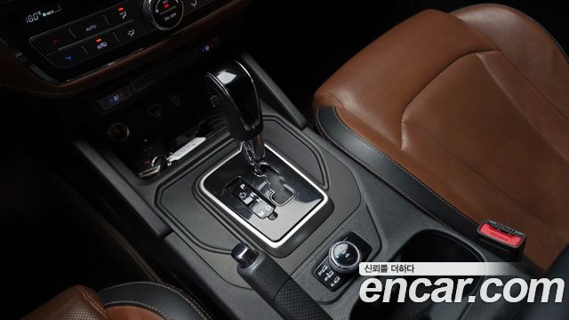 KG Mobility (SsangYong) Rexton Sports Diesel 2.2 4WD Noblesse 2019 — фото 9