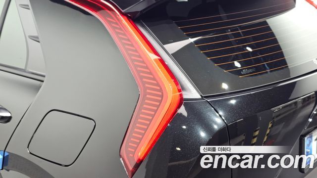 Kia Niro Signature 2025 — фото 23