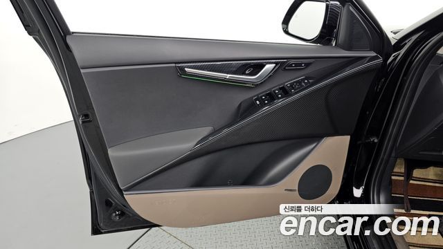 Kia Niro Signature 2025 — фото 24