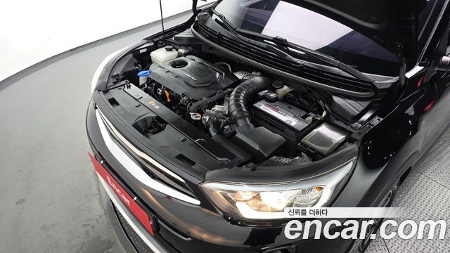 Kia Stonic Diesel 1.6 Prestige 2019 — фото 6