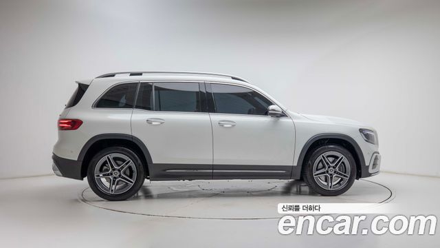 Mercedes-Benz GLB-Class (X247) GLB250 4MATIC 2025 — фото 9