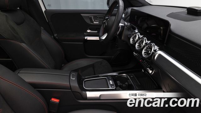 Mercedes-Benz GLB-Class (X247) GLB250 4MATIC 2025 — фото 16