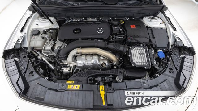 Mercedes-Benz GLB-Class (X247) GLB250 4MATIC 2025 — фото 23