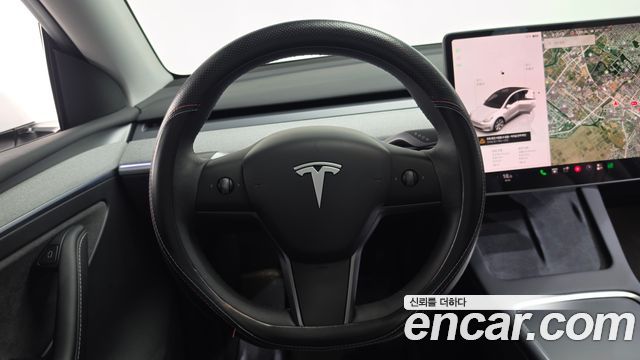 Tesla Model Y RWD 2024 — фото 17